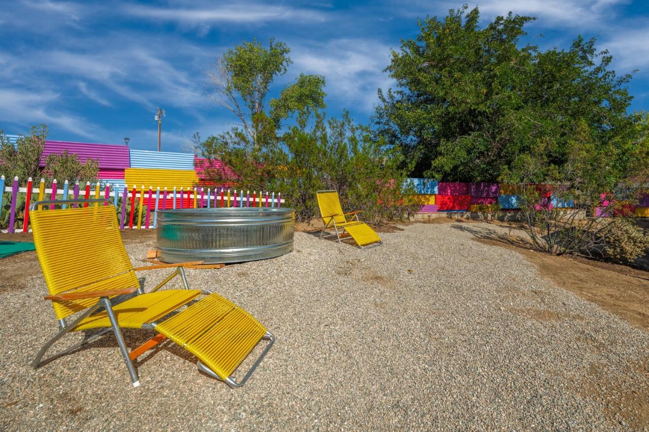 @ Marbella Lane - Rainbow House Glampers Paradise جوشوا تري المظهر الخارجي الصورة